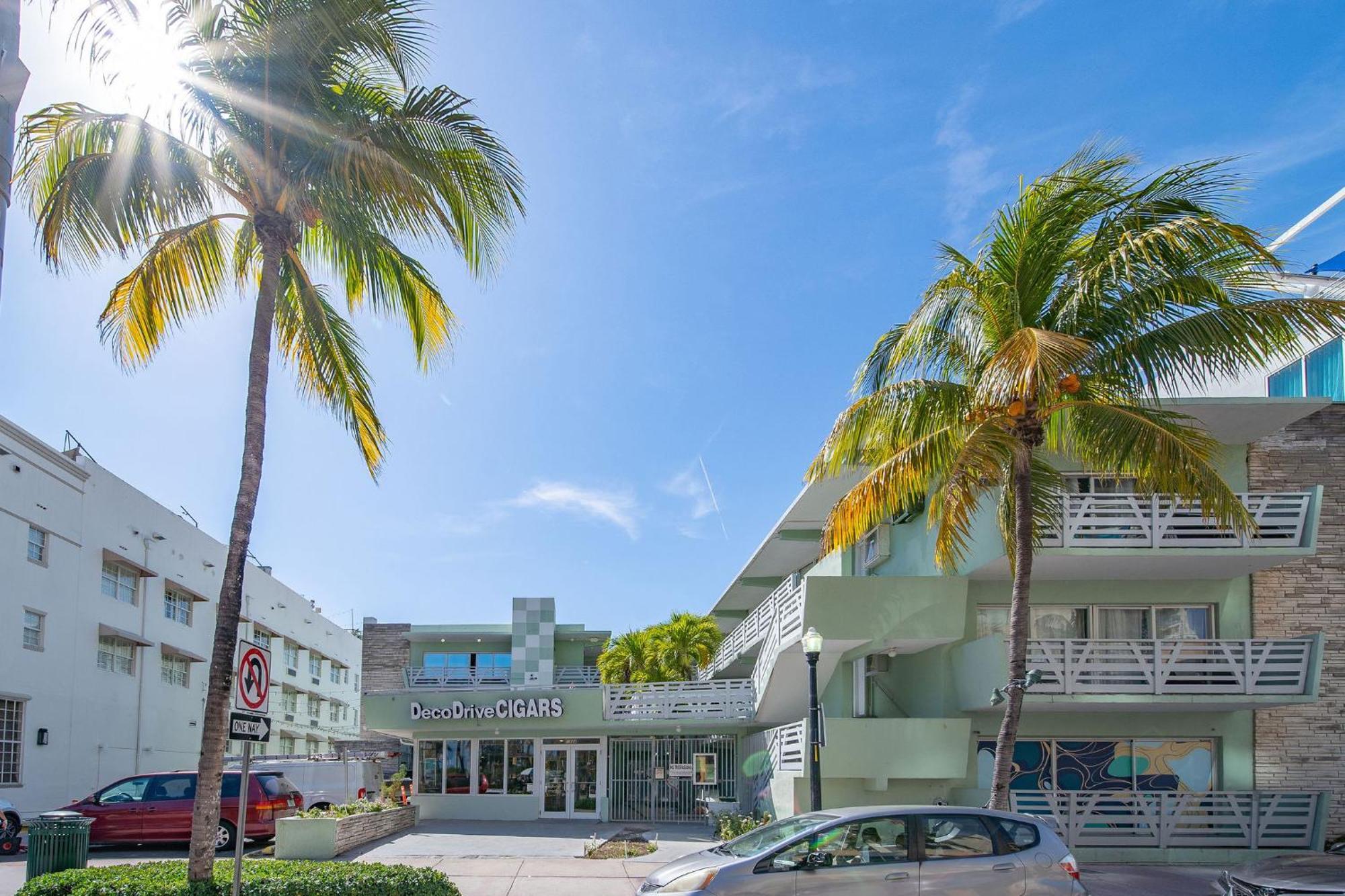 Beachfront 1 Bedroom With 2 Queen Beds On Ocean Drive Apartamento Miami Beach