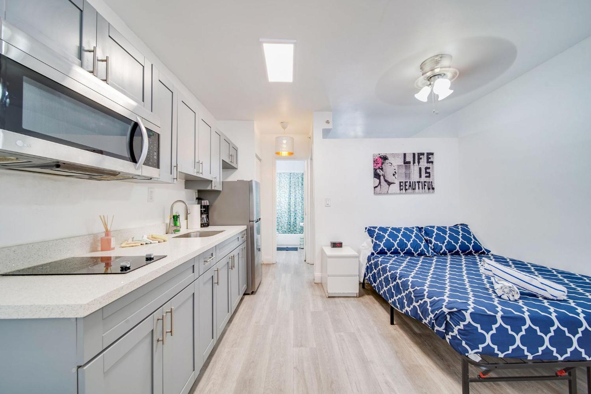 Beachfront 1 Bedroom With 2 Queen Beds On Ocean Drive Apartamento