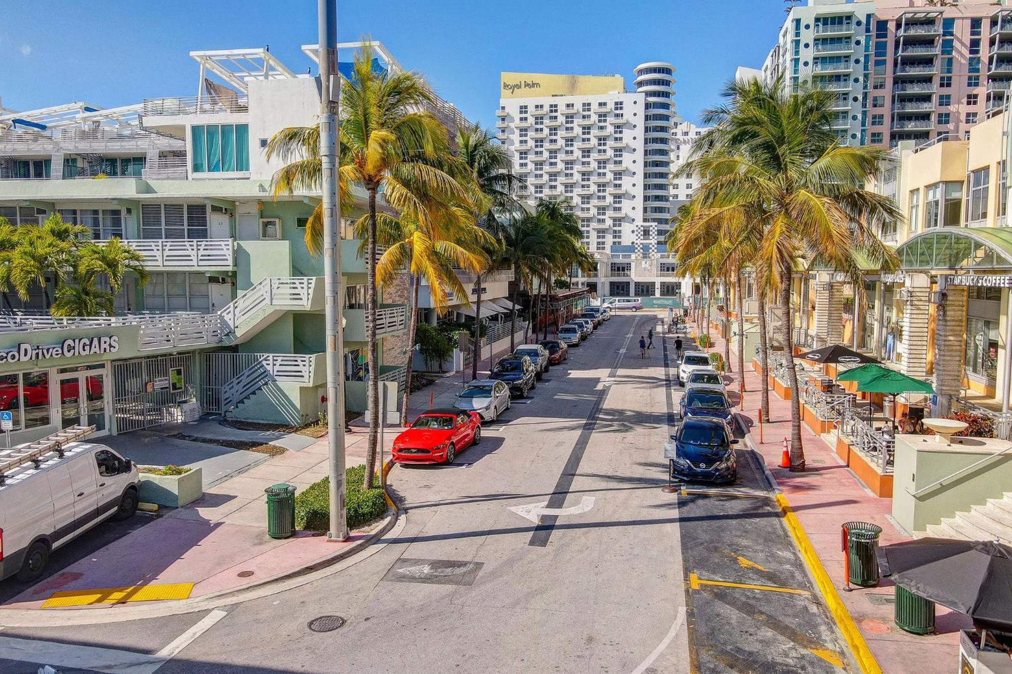 Beachfront 1 Bedroom With 2 Queen Beds On Ocean Drive Apartamento *